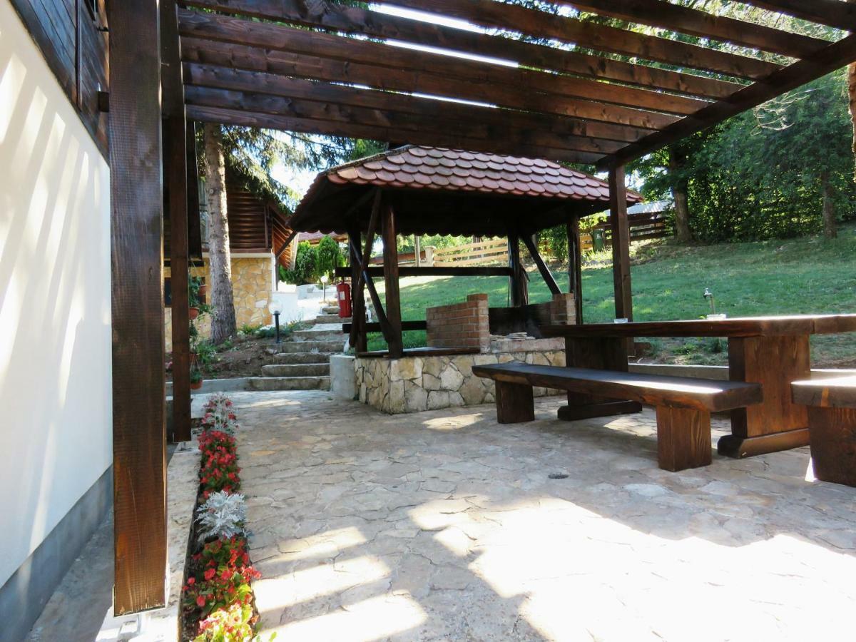 Guesthouse Stefanac Otocac Luaran gambar